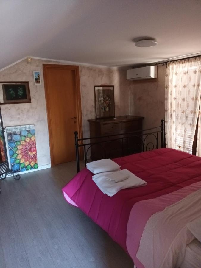 Villa Mery L'Americano Bagian luar foto